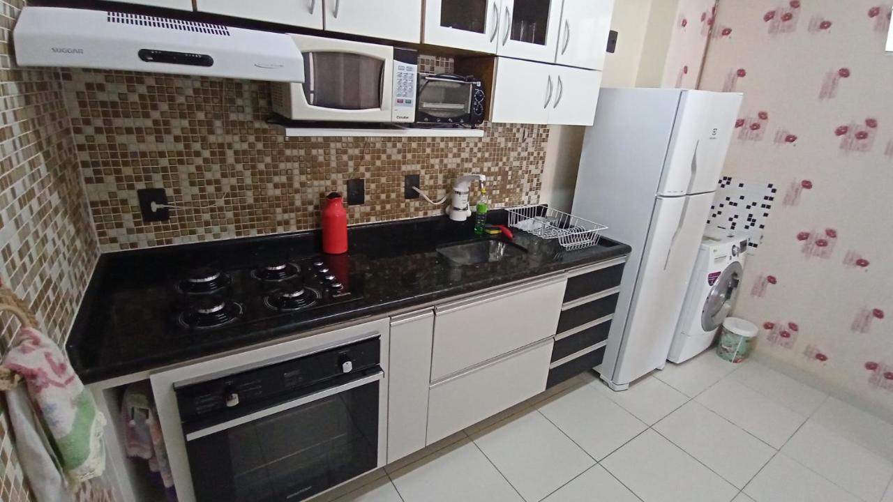 Apart. Martim De Sa - Pe Na Areia Caraguatatuba Ngoại thất bức ảnh